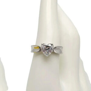 Clear Rhinestone Heart Shaped Sterling Silver .925 Ring Size 8